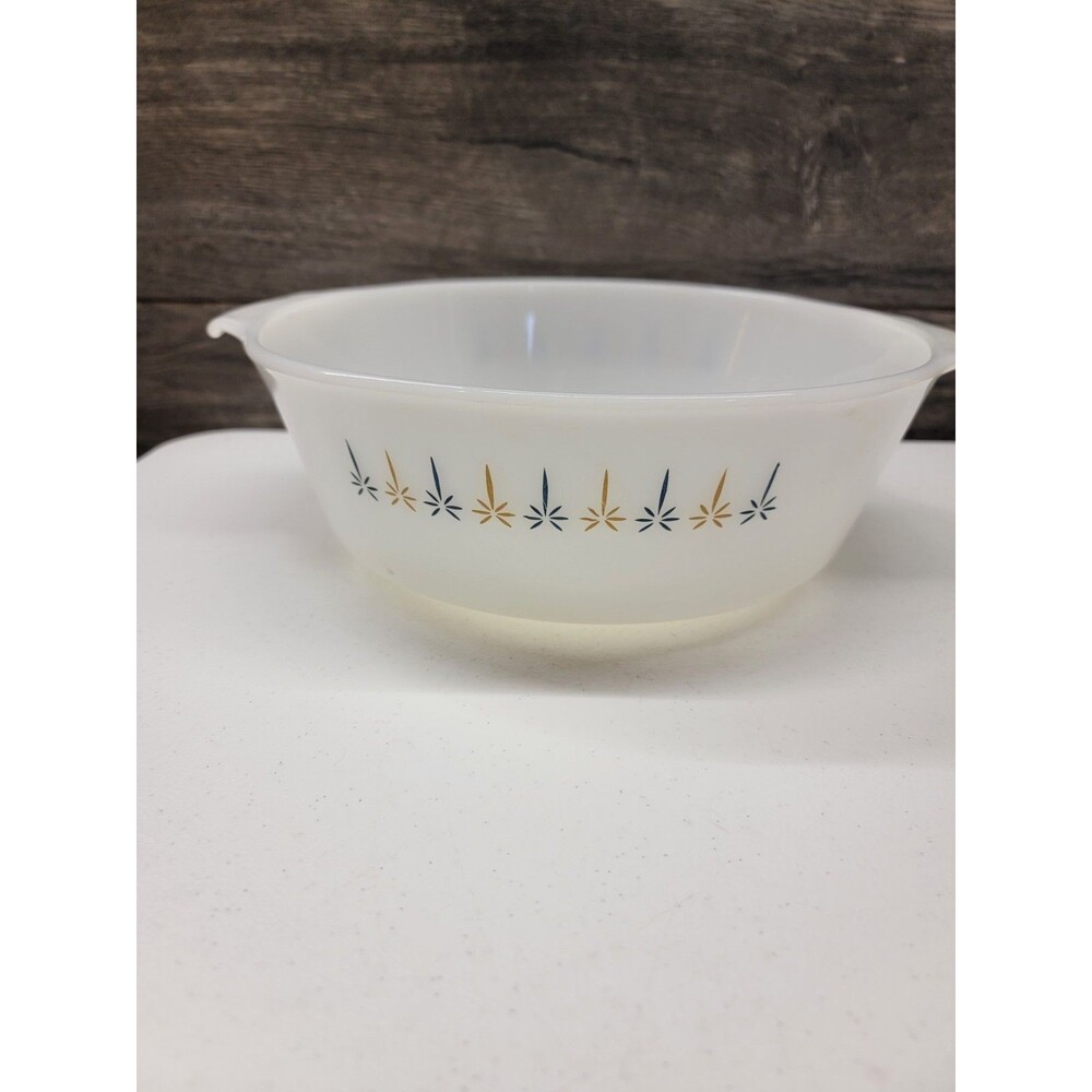 Anchor Hocking FIRE KING 3 Qt. 439 Candle Glow Atomic Casserole Dish